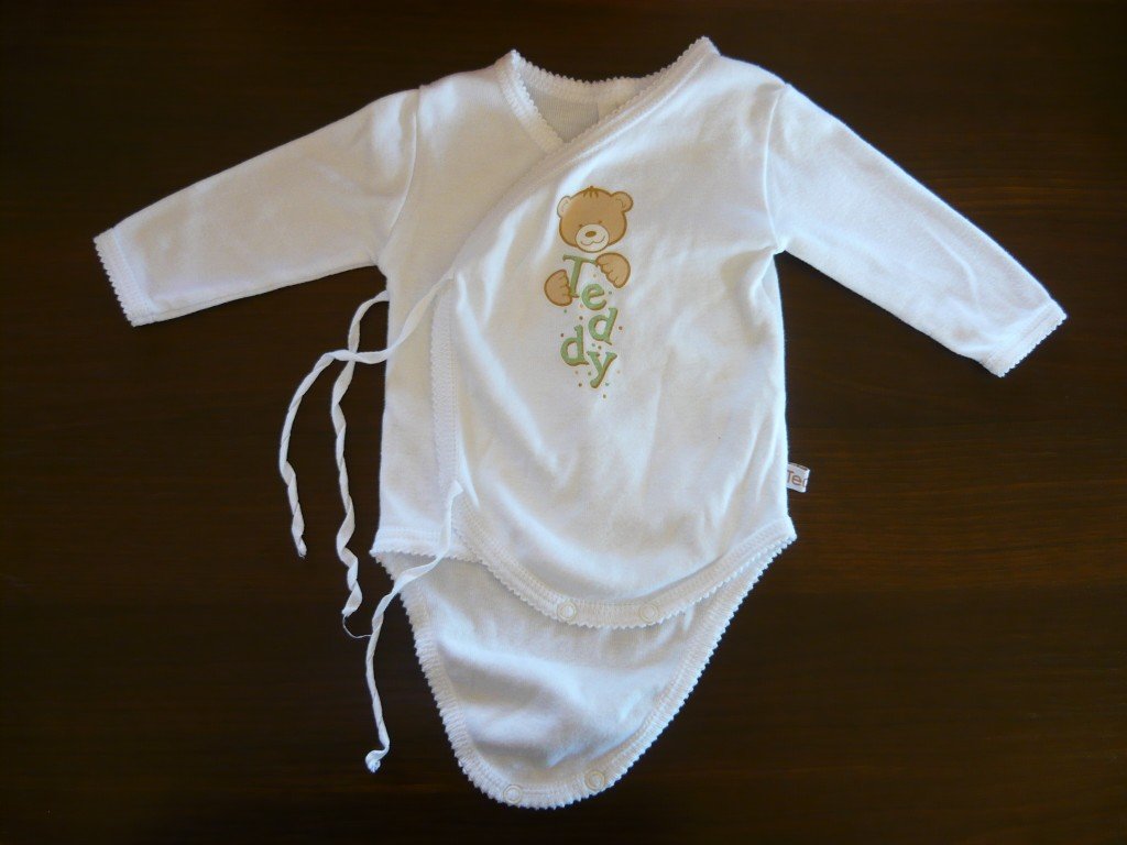 Elöl áthajtós, megkötős body