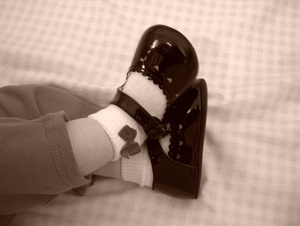 Milyen és mekkora a megfelelő babacipő Babacipők