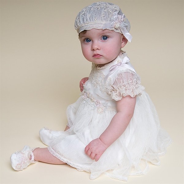 Keresztelő ruha és cipő babáknak