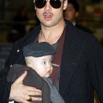 Egyforma sapkában Apa és fia