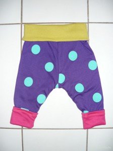 Ki-be fordíthatós leggings gyerekeknek 18