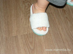 Fürdőpapucs kisgyerekeknek