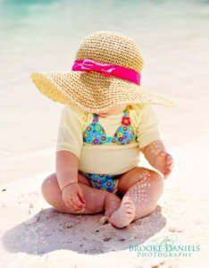 Baba öltöztetése kánikulában Baba és kisgyerek öltöztetése a hőségben