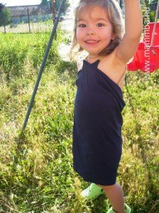 Strandruha és fejkendő pólóból