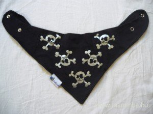 Cseppke babasál, nyálfogó kendő