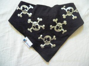 Cseppke babasál, nyálfogó kendő