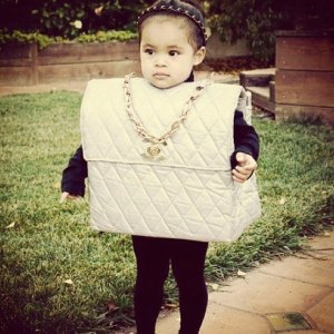 Jelmezek gyerekeknek Farsangra, Halloweenra