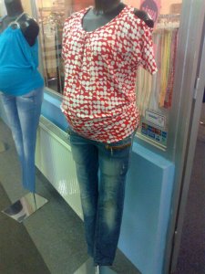 Io Mamma Kismama Divat