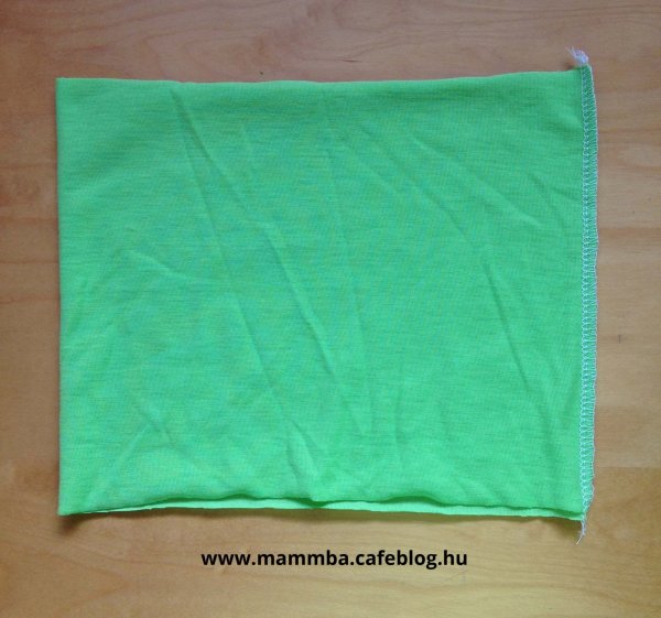 Gyerekpóló készítése body-ból