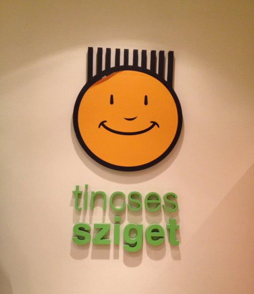 Tincses-Sziget Gyermek Élményfodrászat