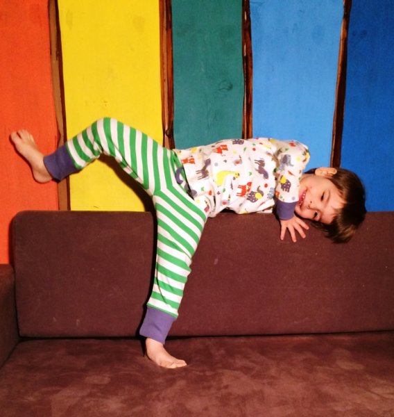 Biopamut baba és gyerekruhák, pizsamák